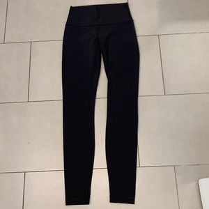 Lululemon Wunder Under High Rise Legging 28” - Size 4